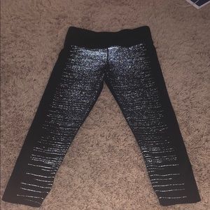 fabletics cropped leggings , size - xxs